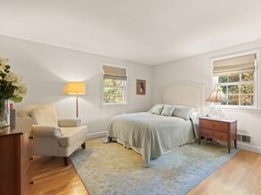 16 Blacksmith Dr, Sudbury MA 01776