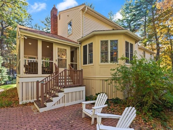16 Blacksmith Dr, Sudbury MA 01776