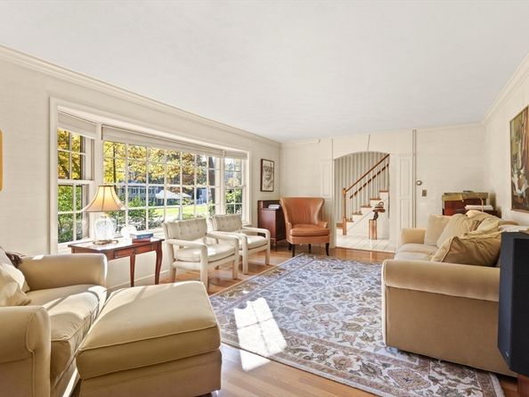 16 Blacksmith Dr, Sudbury MA 01776