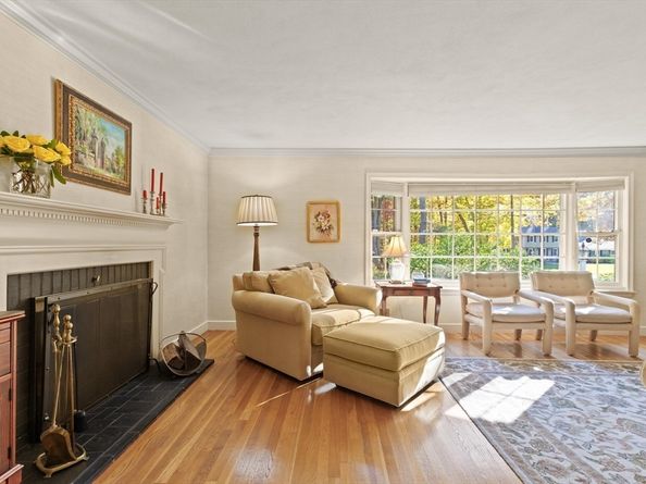 16 Blacksmith Dr, Sudbury MA 01776