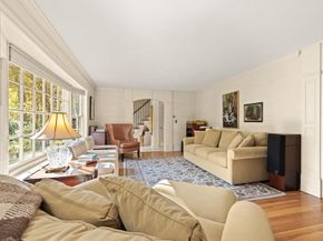 16 Blacksmith Dr, Sudbury MA 01776