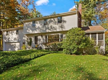 16 Blacksmith Dr
