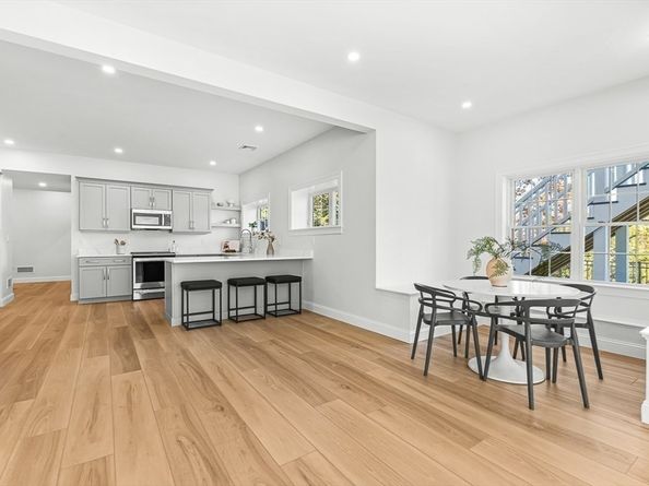 14 Liana Street, Woburn MA 01801