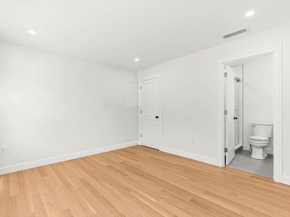 14 Liana Street, Woburn MA 01801