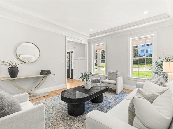 14 Liana Street, Woburn MA 01801