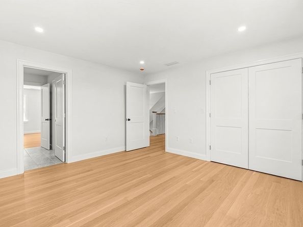 14 Liana Street, Woburn MA 01801