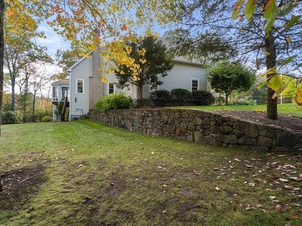 21 Harvest Moon Dr., Natick MA 01760