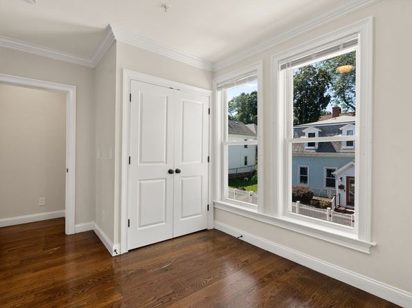 39 W Walnut Park, Boston MA 02119