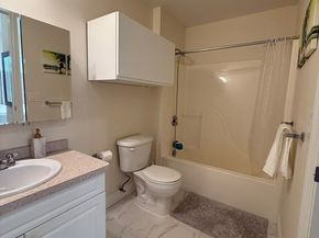 614 Pond St 1415, Braintree MA 02184