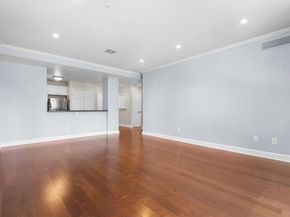 42 8th St 4209, Boston MA 02129