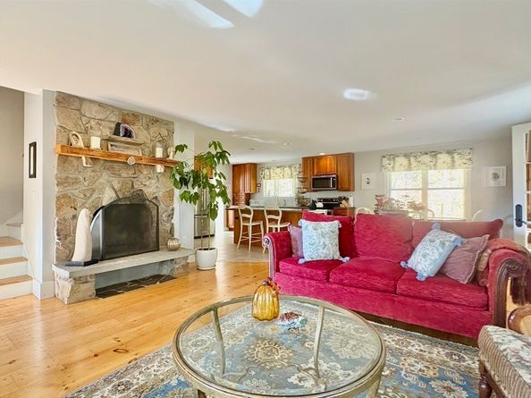 101 Russell Hill Road, Ashburnham MA 01430