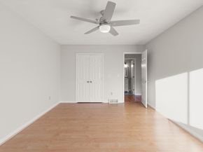 21 Hawthorne Circle 21, Peabody MA 01960