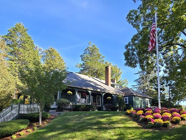 21 Hawthorne Circle 21, Peabody MA 01960