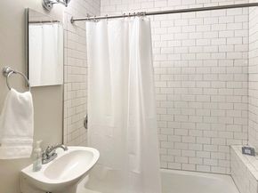 20 Hargrave Avenue, Holliston MA 01746