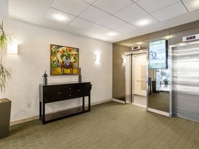 77 Pond Ave 1506, Brookline MA 02445
