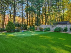 11 Patchs Pond Ln, Wilmington MA 01887