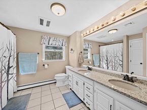 11 Patchs Pond Ln, Wilmington MA 01887