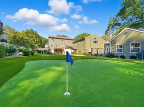 11 Patchs Pond Ln, Wilmington MA 01887