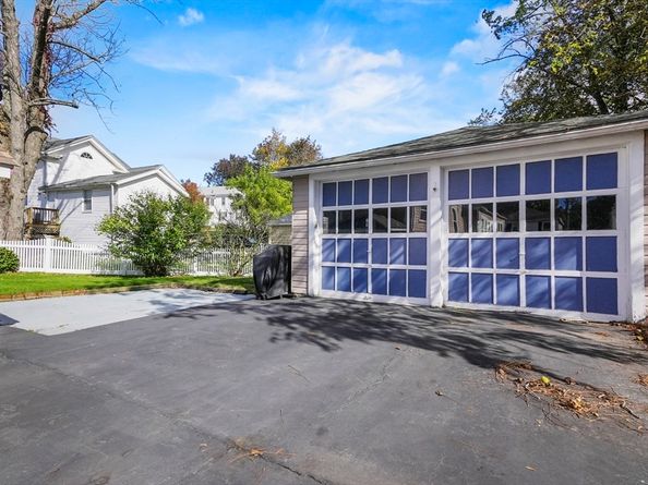 2 Eastern Avenue, Woburn MA 01801