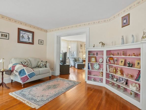 2 Eastern Avenue, Woburn MA 01801