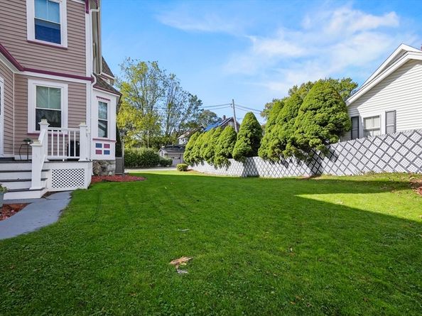 2 Eastern Avenue, Woburn MA 01801