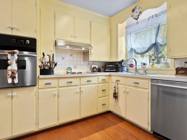 2 Eastern Avenue, Woburn MA 01801