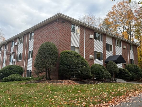 61 Fairmount St 11, Marlborough MA 01752