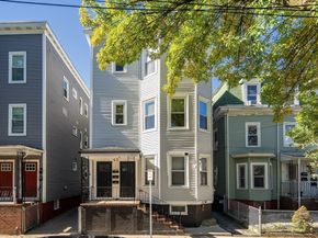 63 Oak St 3, Somerville MA 02143