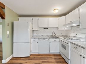 23 Fernview Ave 1, North Andover MA 01845