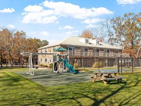 23 Fernview Ave 1, North Andover MA 01845