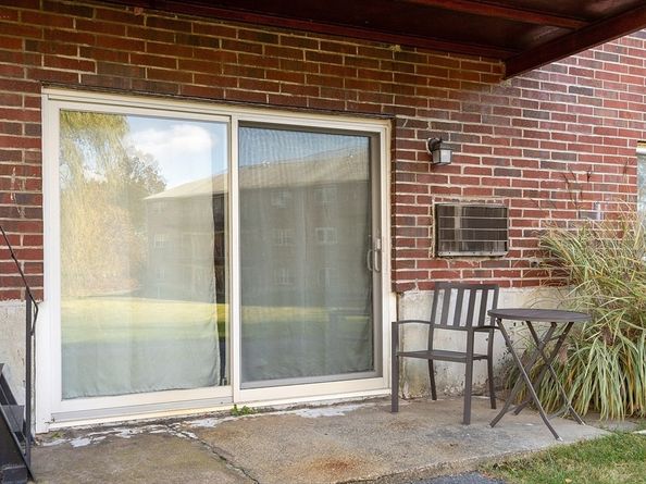 23 Fernview Ave 1, North Andover MA 01845