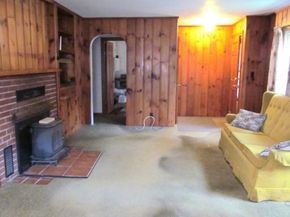 135 Temple Street, Gardner MA 01440