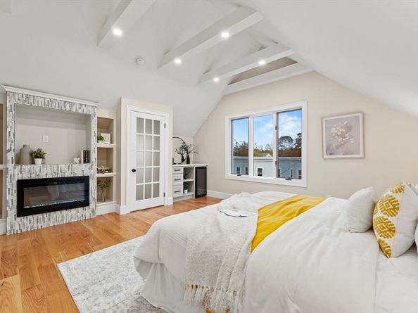 15 Phelps Street 1, Salem MA 01970