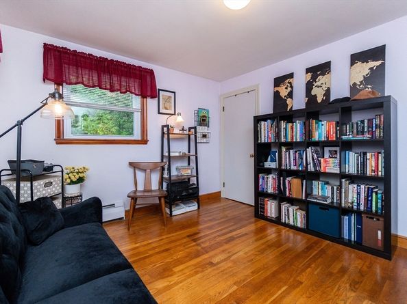 36 Lincoln Terrace, Waltham MA 02451