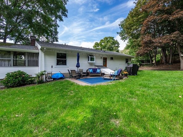 36 Lincoln Terrace, Waltham MA 02451