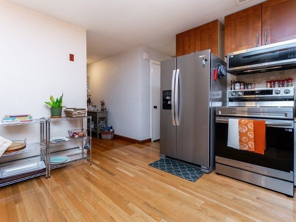 36 Lincoln Terrace, Waltham MA 02451