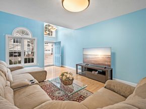 36 Knowlton Circle 36, Upton MA 01568