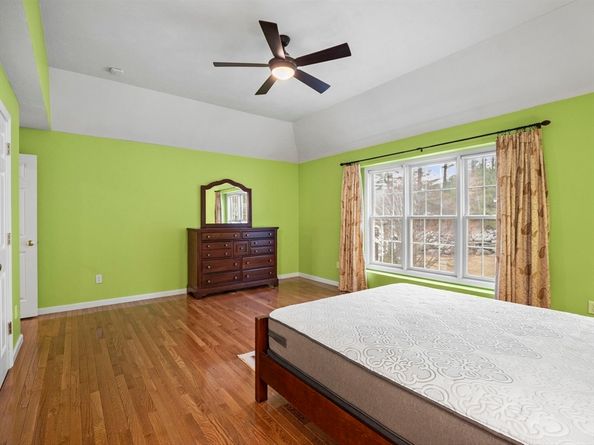 36 Knowlton Circle 36, Upton MA 01568