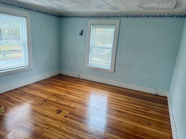 334 River Street, Newton MA 02465