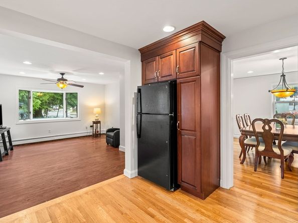 390 Central Ave, Milton MA 02186