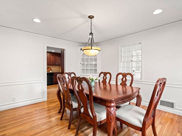 390 Central Ave, Milton MA 02186