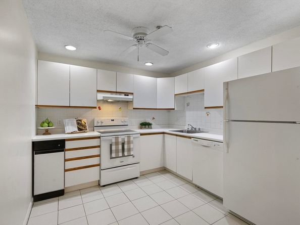 3920 Mystic Valley Pkwy 620, Medford MA 02155