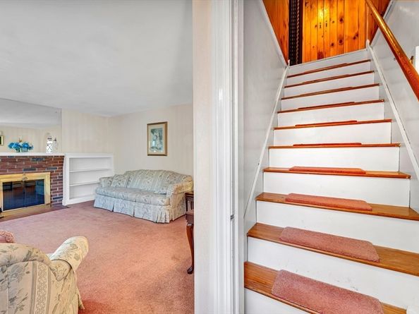 375 Marrett Rd, Lexington MA 02421