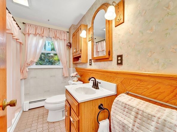 375 Marrett Rd, Lexington MA 02421