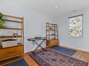45 W Emerson 4, Melrose MA 02176