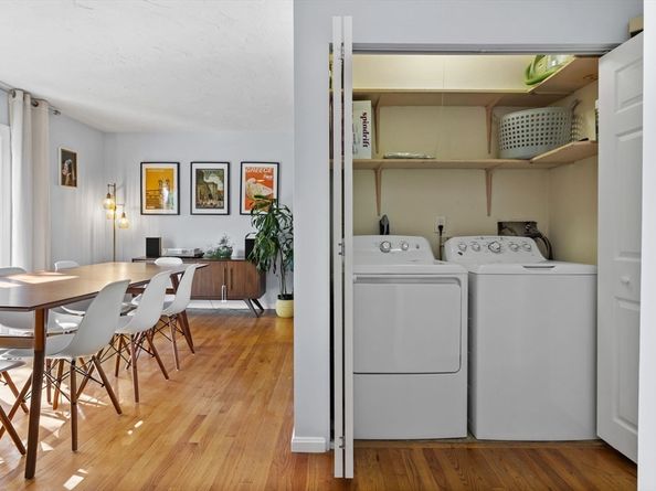 45 W Emerson 4, Melrose MA 02176