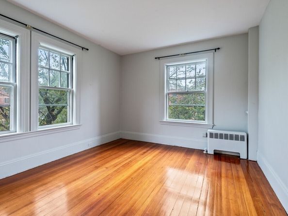 135 Pleasant St 34 prev 13, Arlington MA 02476