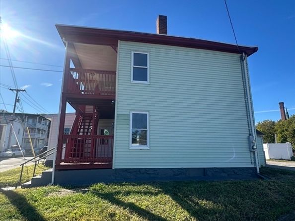 105 North Street, Southbridge MA 01550