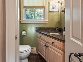 26 Townsend Dr, West Boylston MA 01583