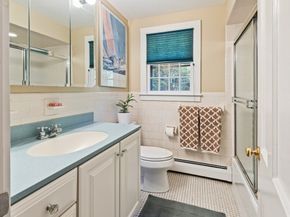 26 Townsend Dr, West Boylston MA 01583